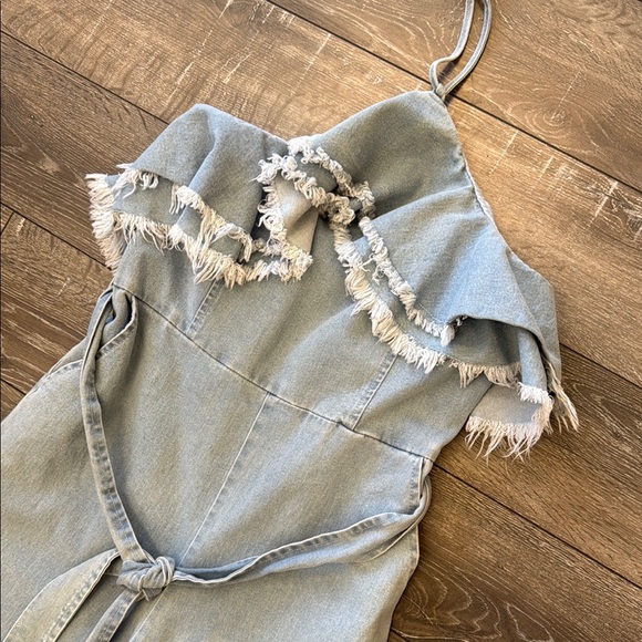 Luxe Light Blue Denim Jumpsuit - Picture 4 of 4